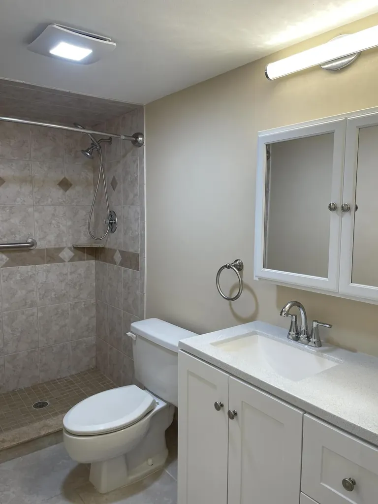 1605 S Us Highway 1 Jupiter FL 33477