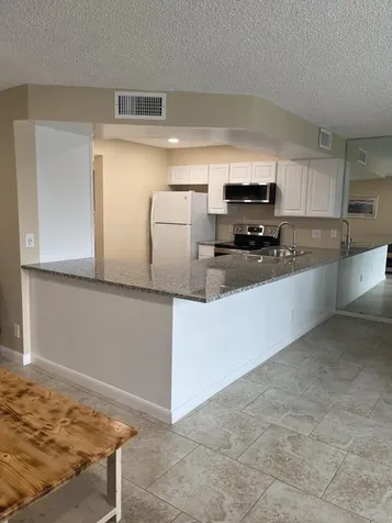 1605 S Us Highway 1 Jupiter FL 33477