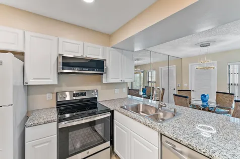 1605 S Us Highway 1 Jupiter FL 33477