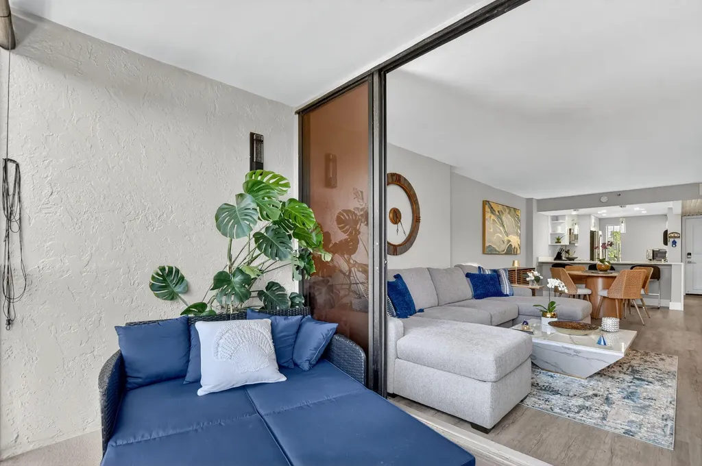 20 Royal Palm Way Boca Raton FL 33432