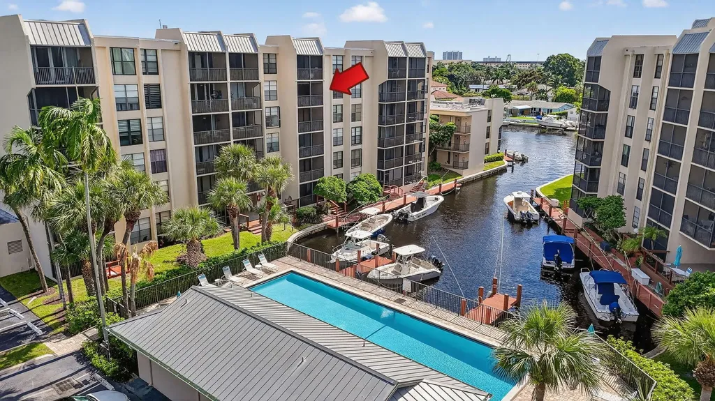 20 Royal Palm Way Boca Raton FL 33432