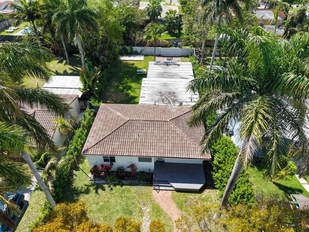 1532 Fletcher Street Hollywood FL 33020