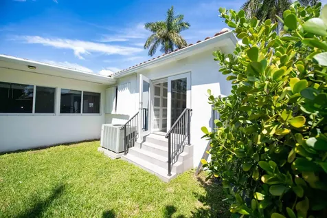 1532 Fletcher Street Hollywood FL 33020