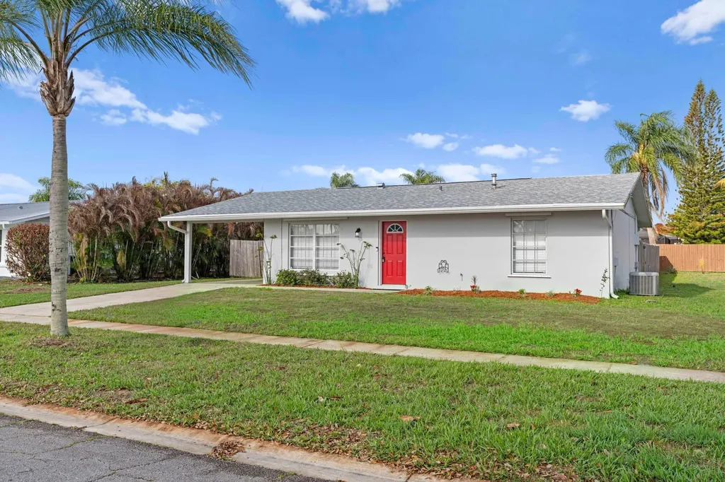 850 SW Goodrich Street Port St Lucie FL 34983