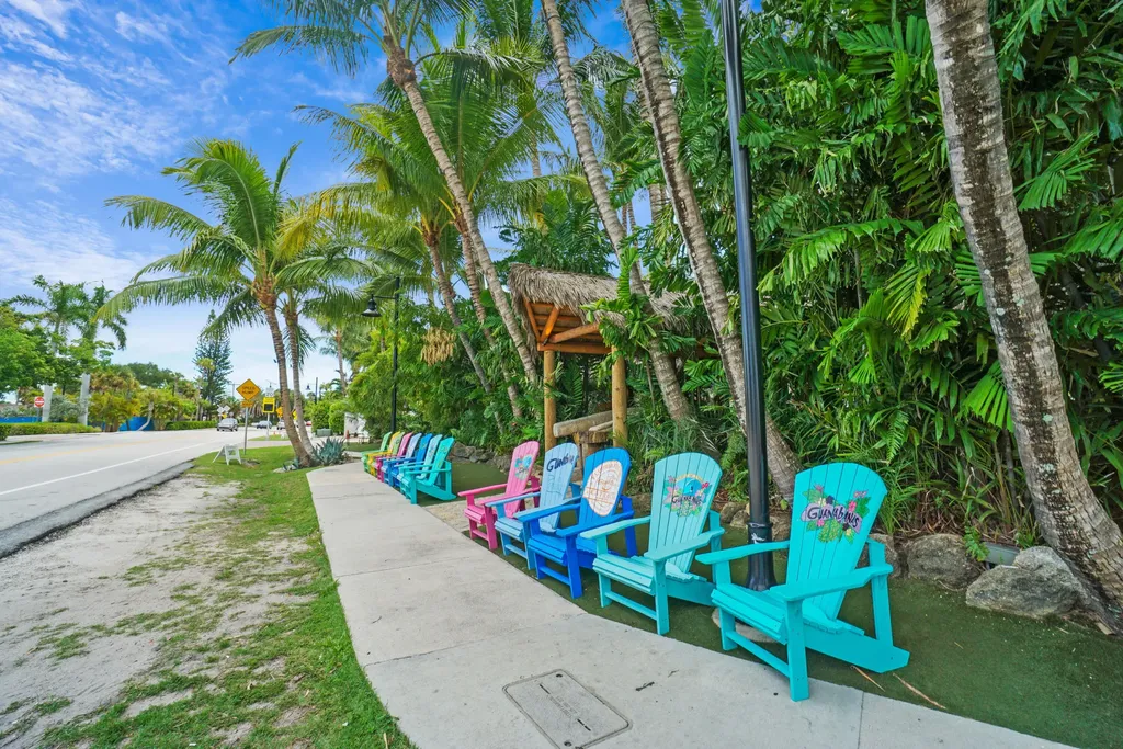 275 Palm Avenue Jupiter FL 33477