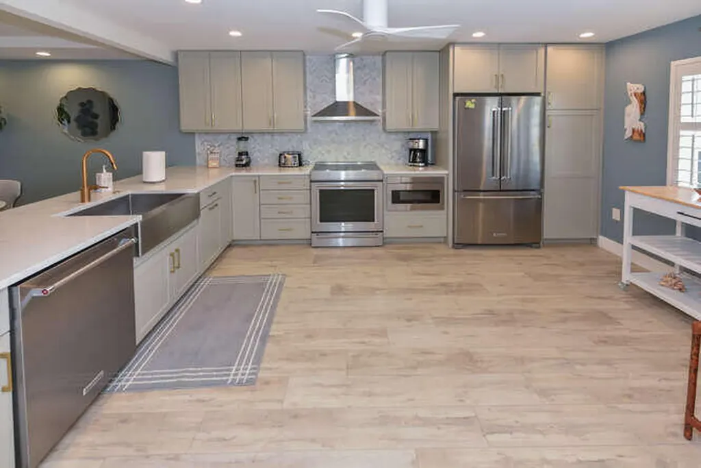 275 Palm Avenue Jupiter FL 33477