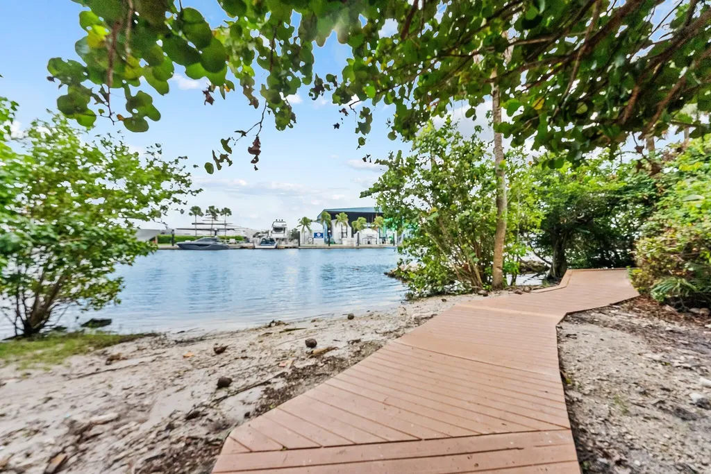 1255 SW 15th Avenue Fort Lauderdale FL 33312