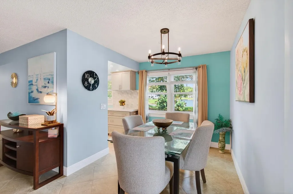 1121 Cambridge F Deerfield Beach FL 33442