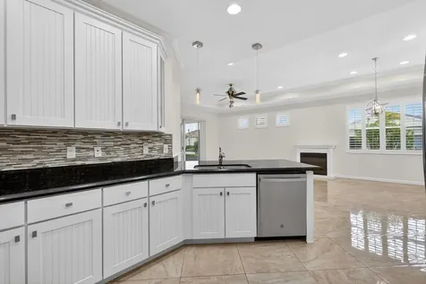 11021 SW Sunrise Lake Drive Port St Lucie FL 34987