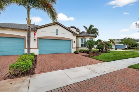 11021 SW Sunrise Lake Drive Port St Lucie FL 34987