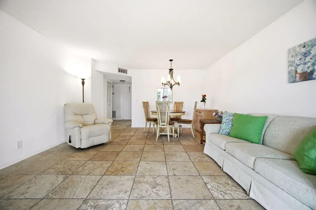 3593 Birdie Drive Lake Worth FL 33467