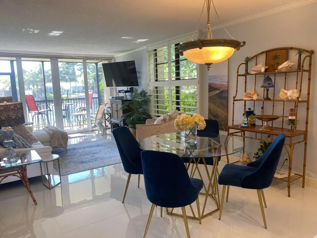 14 Royal Palm Way Boca Raton FL 33432
