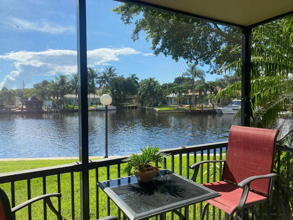 14 Royal Palm Way Boca Raton FL 33432
