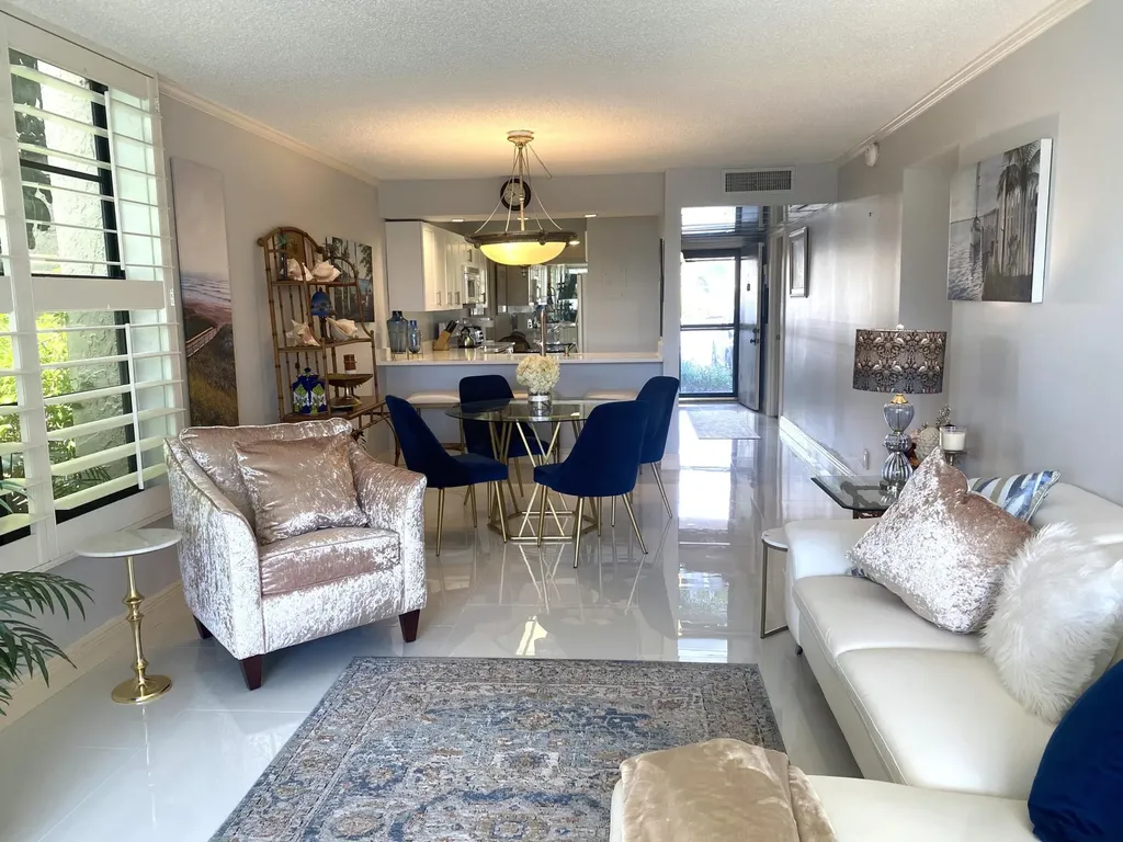14 Royal Palm Way Boca Raton FL 33432