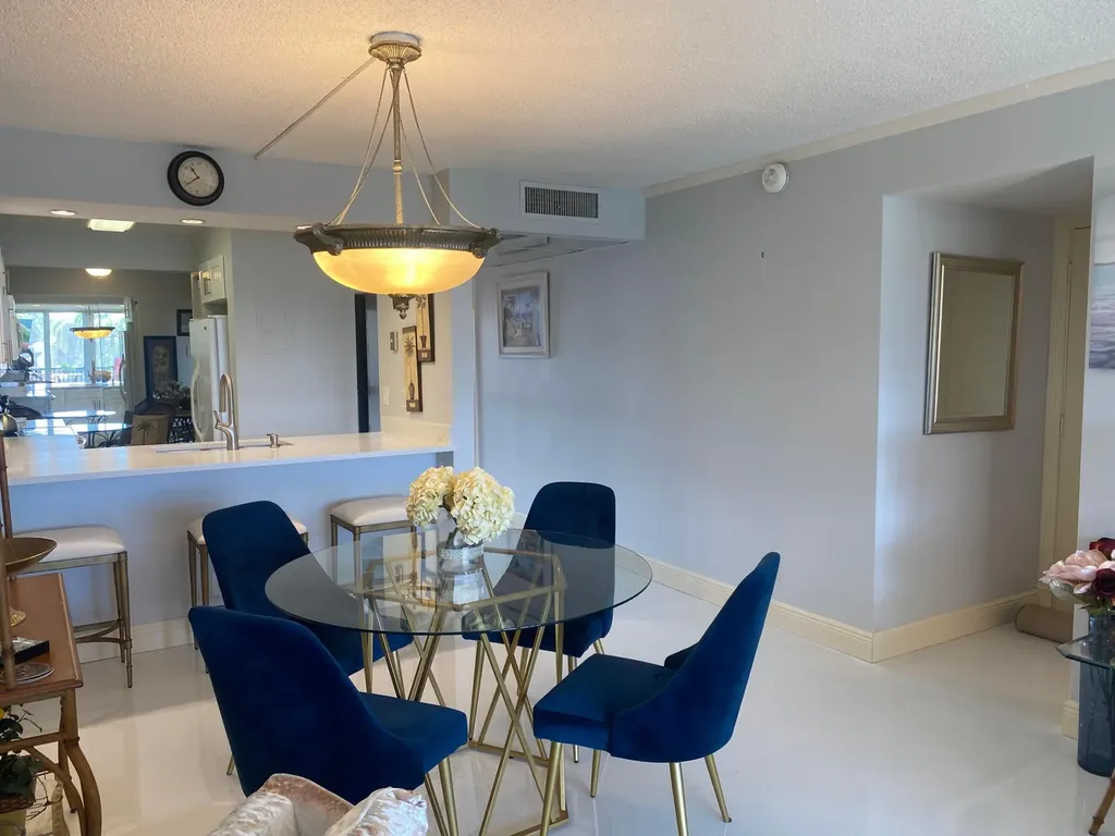 14 Royal Palm Way Boca Raton FL 33432