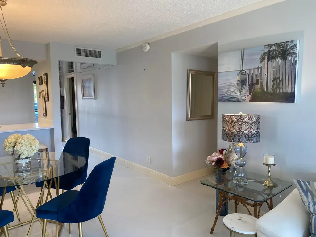 14 Royal Palm Way Boca Raton FL 33432