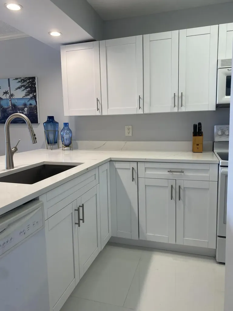 14 Royal Palm Way Boca Raton FL 33432
