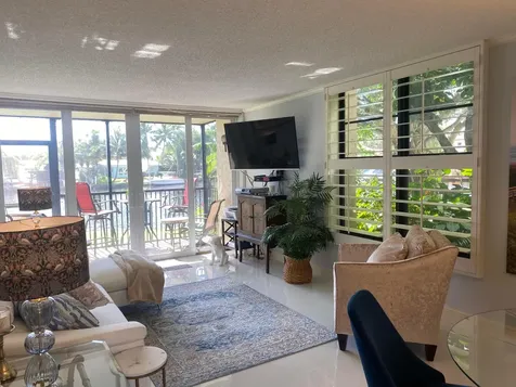 14 Royal Palm Way Boca Raton FL 33432