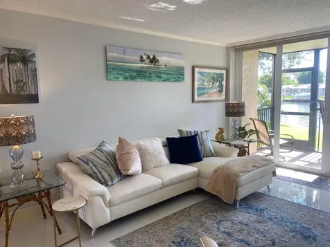 14 Royal Palm Way Boca Raton FL 33432