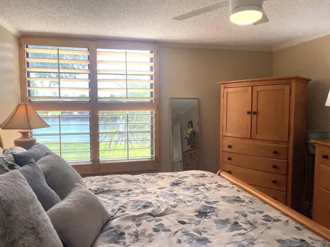 14 Royal Palm Way Boca Raton FL 33432