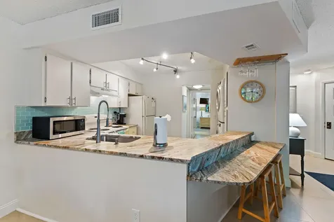 1605 S Us Highway 1 Jupiter FL 33477