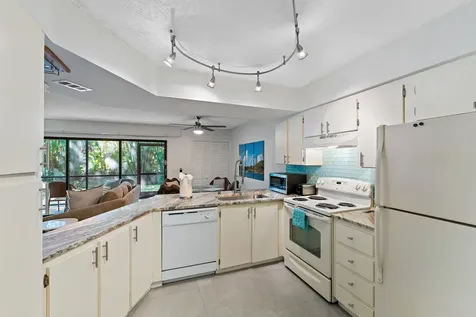 1605 S Us Highway 1 Jupiter FL 33477