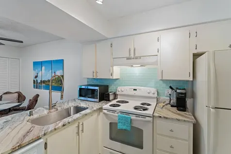 1605 S Us Highway 1 Jupiter FL 33477