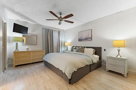 1605 S Us Highway 1 Jupiter FL 33477