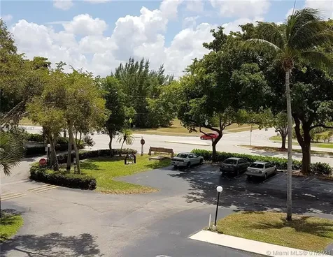 2771 Riverside Drive Coral Springs FL 33065