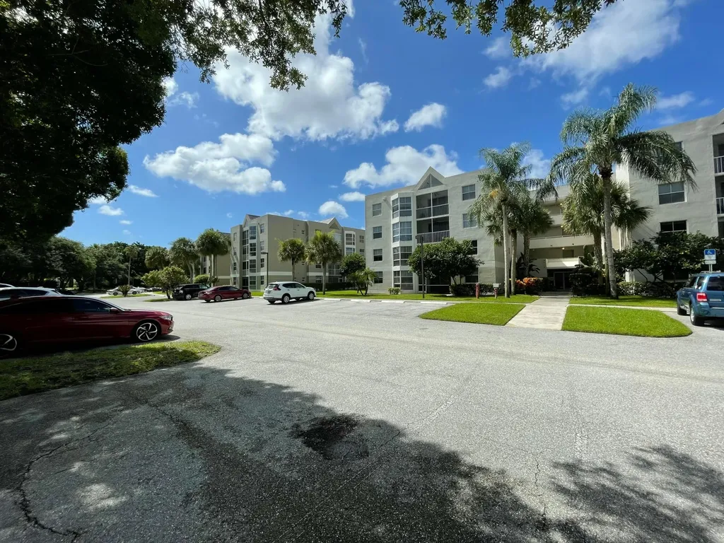5910 Morningstar Circle Delray Beach FL 33484