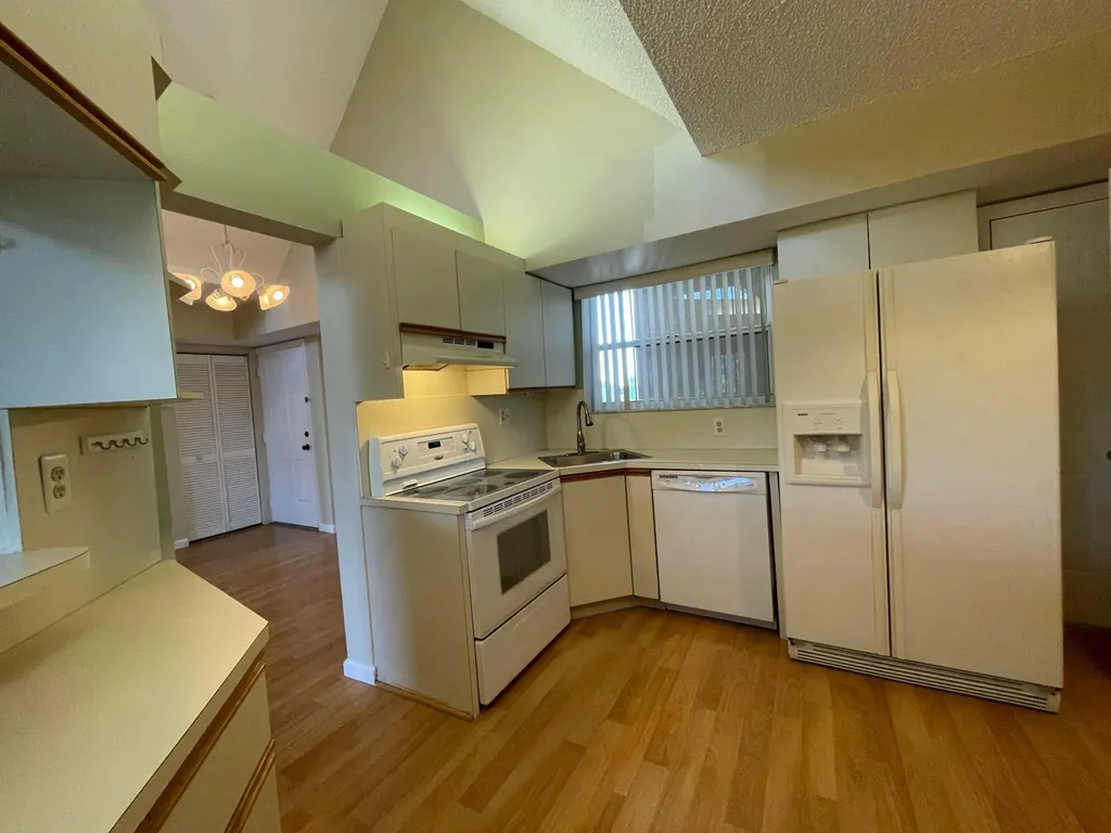 5910 Morningstar Circle Delray Beach FL 33484
