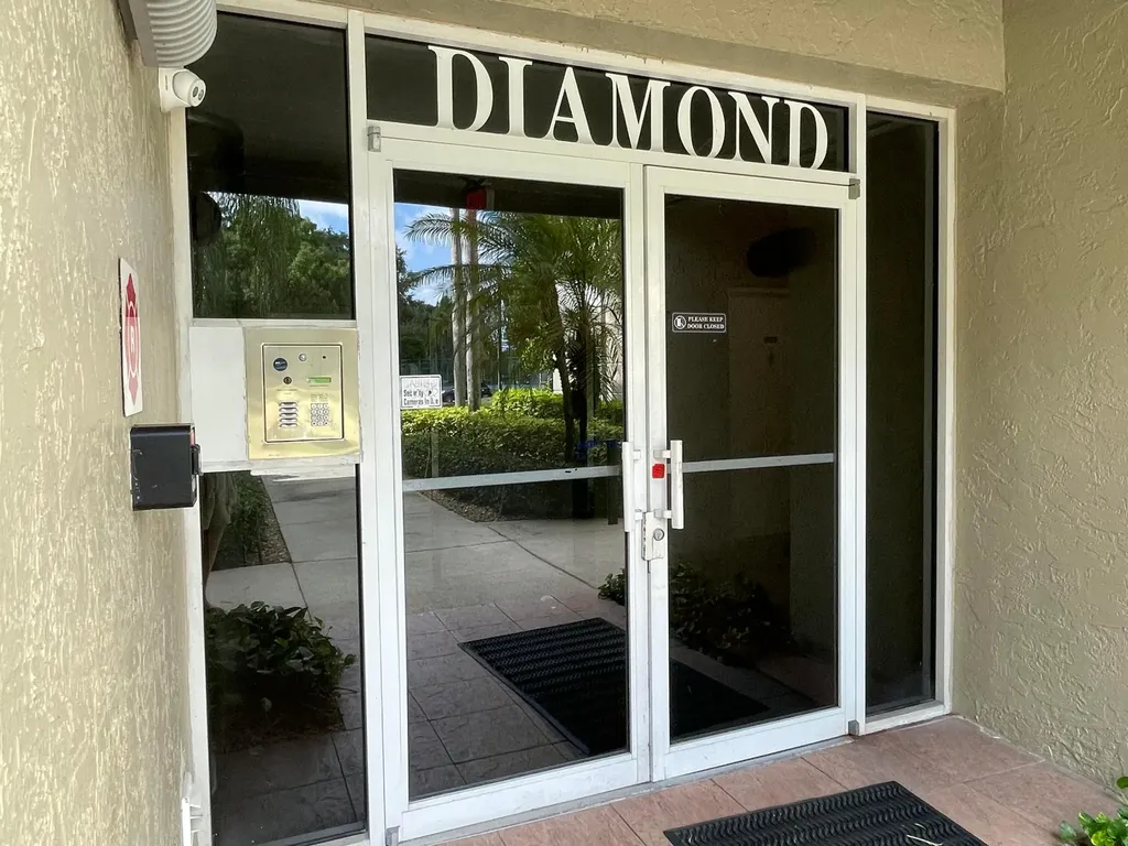 5910 Morningstar Circle Delray Beach FL 33484
