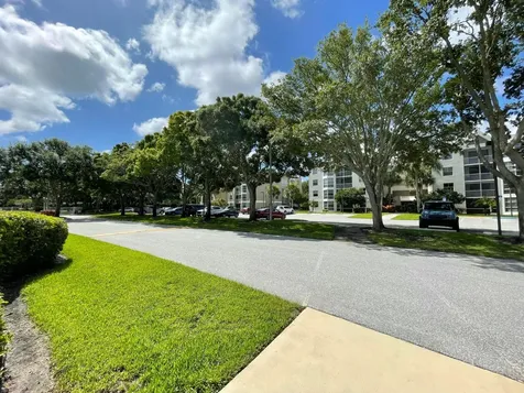 5910 Morningstar Circle Delray Beach FL 33484