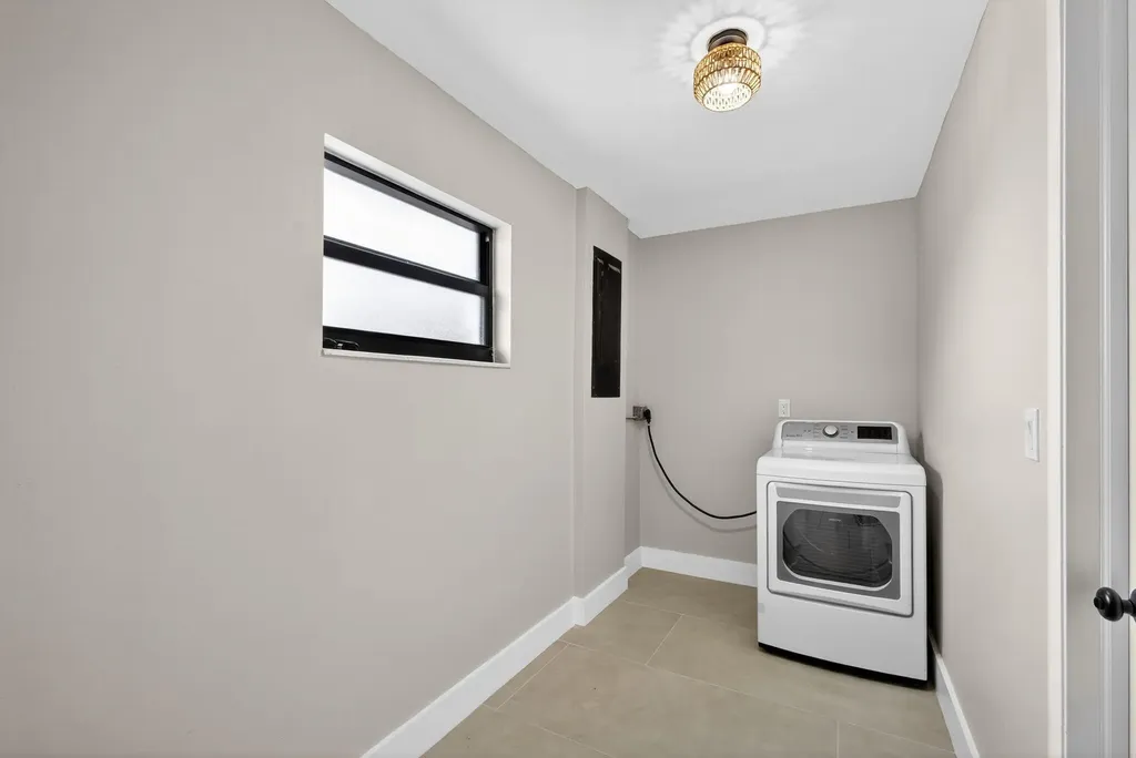 3374 Florida Boulevard Palm Beach Gardens FL 33410