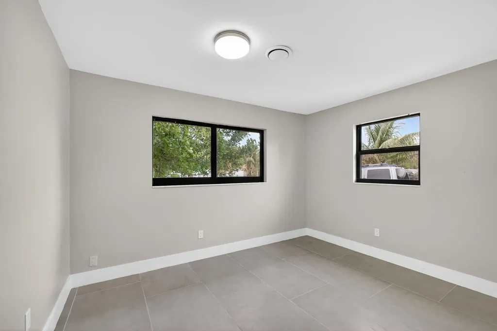 3374 Florida Boulevard Palm Beach Gardens FL 33410