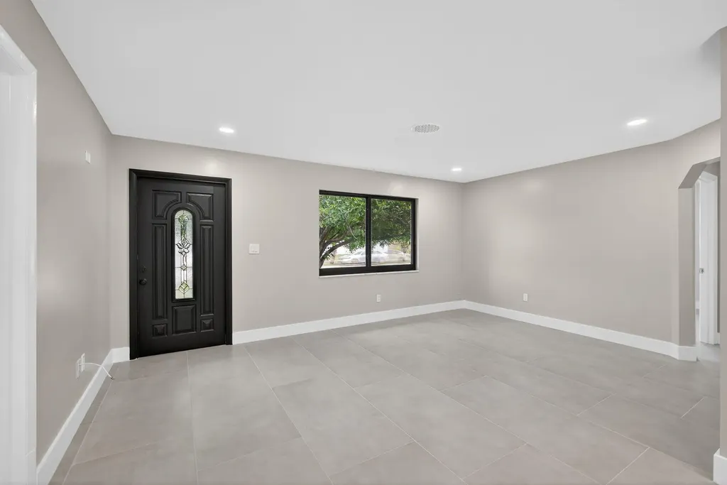 3374 Florida Boulevard Palm Beach Gardens FL 33410