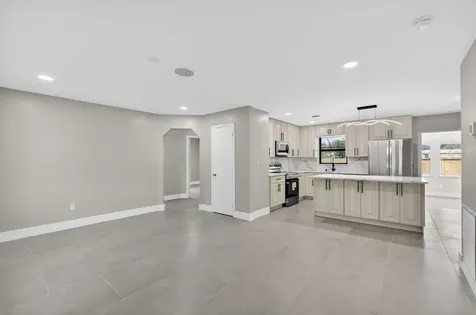3374 Florida Boulevard Palm Beach Gardens FL 33410