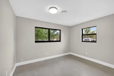 3374 Florida Boulevard Palm Beach Gardens FL 33410