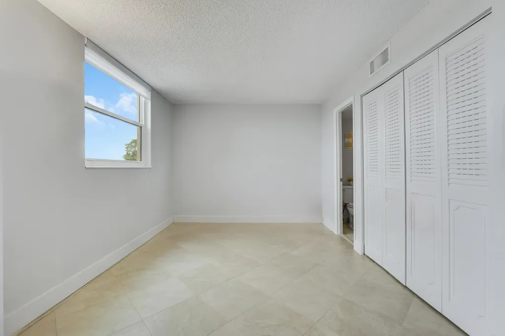 6461 NW 2nd Avenue Boca Raton FL 33487