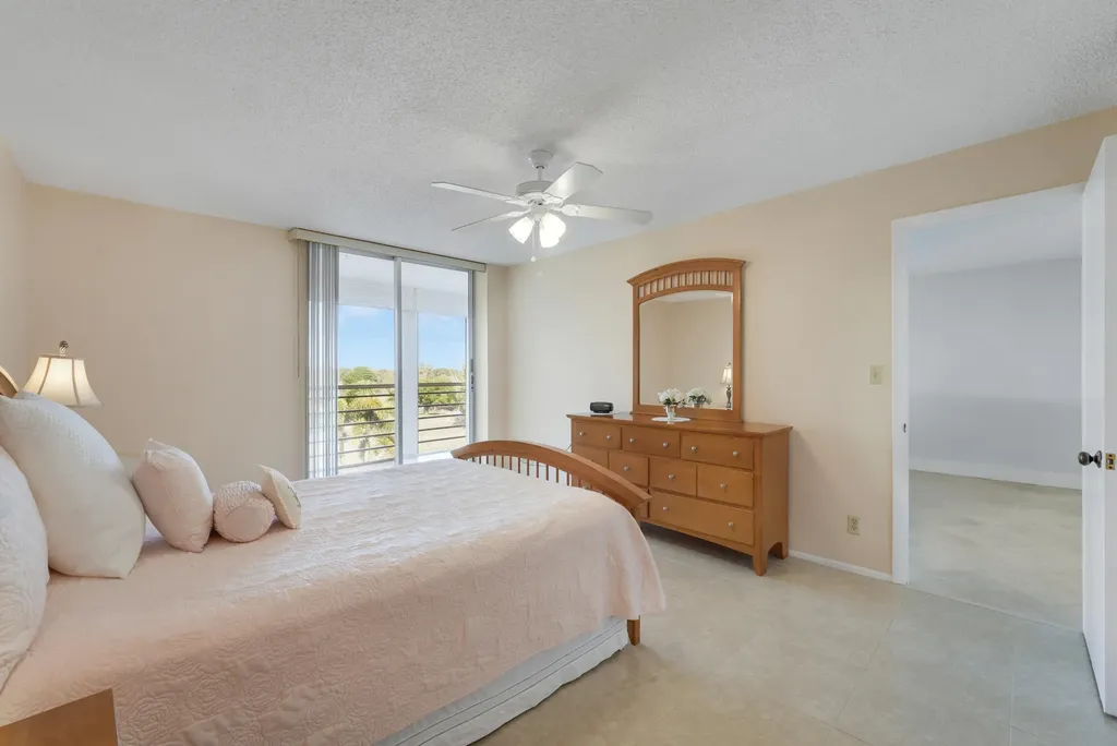 6461 NW 2nd Avenue Boca Raton FL 33487