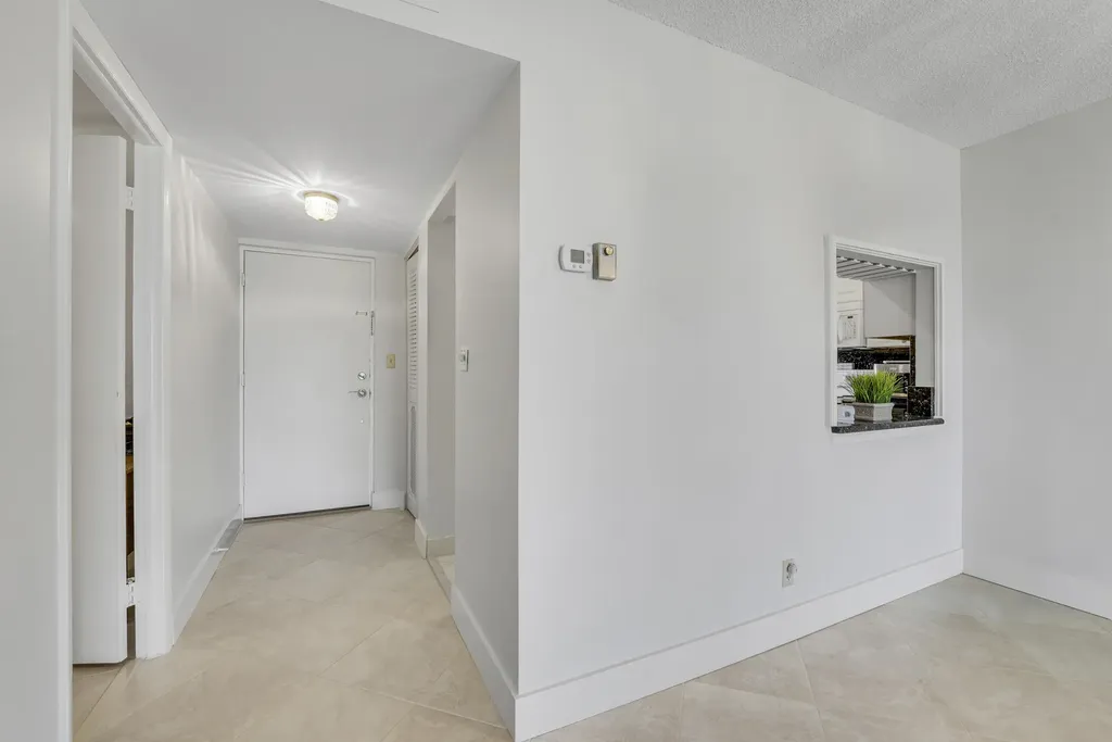 6461 NW 2nd Avenue Boca Raton FL 33487