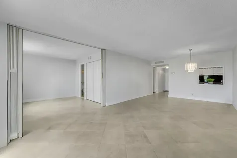 6461 NW 2nd Avenue Boca Raton FL 33487