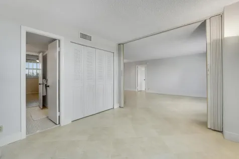 6461 NW 2nd Avenue Boca Raton FL 33487