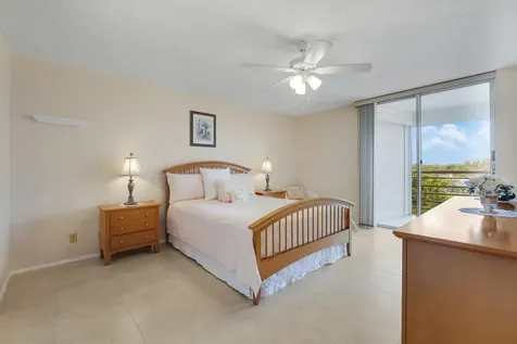 6461 NW 2nd Avenue Boca Raton FL 33487