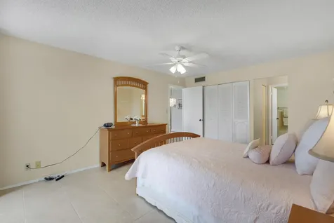 6461 NW 2nd Avenue Boca Raton FL 33487