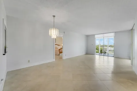 6461 NW 2nd Avenue Boca Raton FL 33487