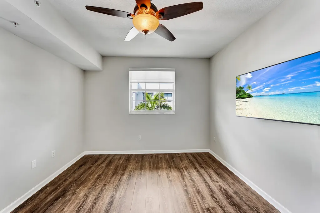 225 NE 1st Street Delray Beach FL 33483