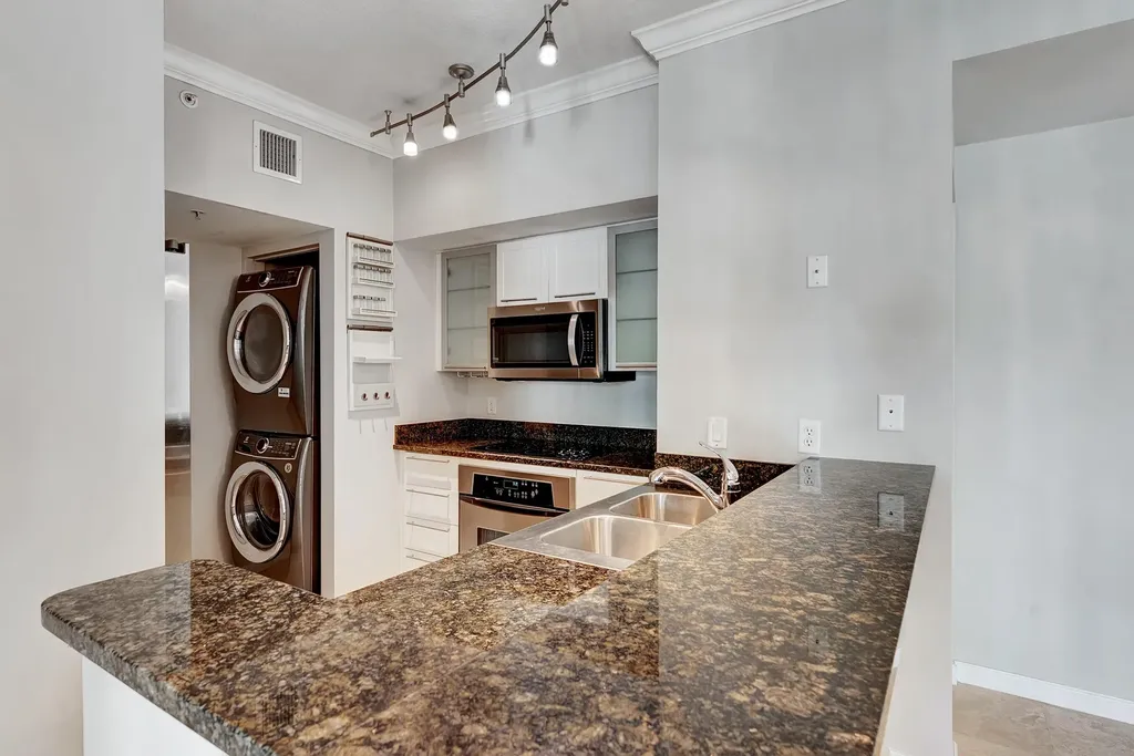 225 NE 1st Street Delray Beach FL 33483