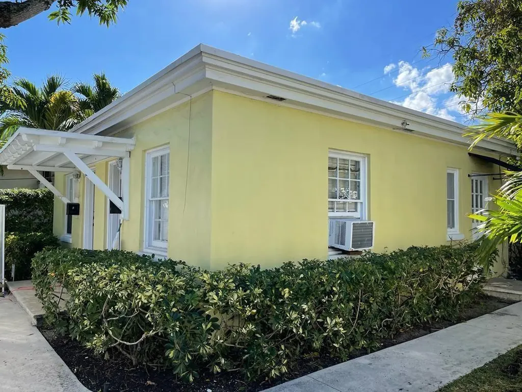 104 NE 4th Avenue Delray Beach FL 33483