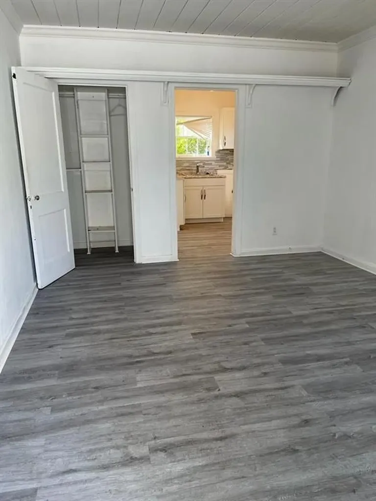 104 NE 4th Avenue Delray Beach FL 33483